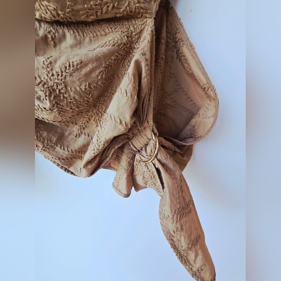 MAJE Lalmeto One Sleeve Tan BROWN Blouse Embroidered Cut Out Zipper Size 1 S - Picture 5 of 16